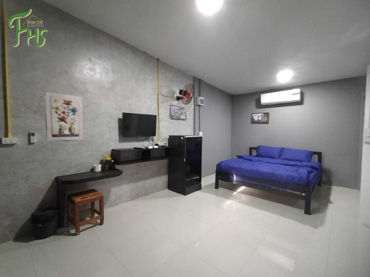 Gallery Image 14